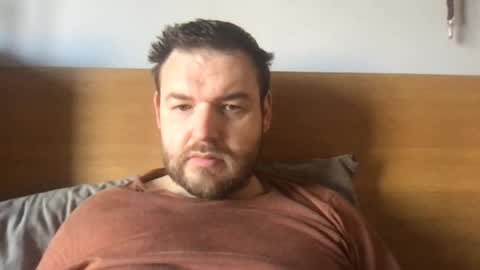 Snapshot of eliot26 chatting on March 8, 2026, 12:20 pm e26 online show from March 8, 2026, 12:20 pm