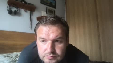 Snapshot of eliot26 chatting on July 29, 2026, 12:14 pm e26 online show from July 29, 2026, 12:14 pm