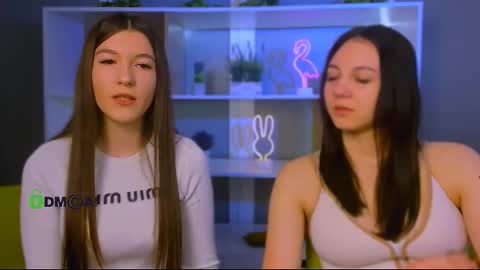 Snapshot of elis_sunny chatting on March 12, 2026, 12:33 pm elis_sunny online show from March 12, 2026, 12:33 pm