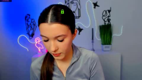 Snapshot of elis_sunny chatting on March 16, 2026, 12:31 pm elis_sunny online show from March 16, 2026, 12:31 pm