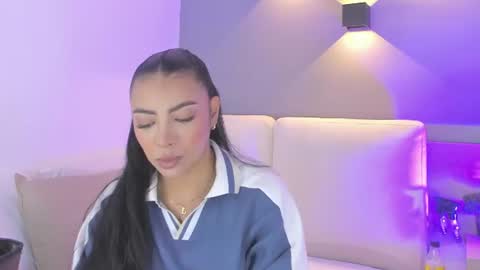 Snapshot of elisa_castrillon chatting on July 26, 2026, 7:21 pm Elisa online show from July 26, 2026, 7:21 pm