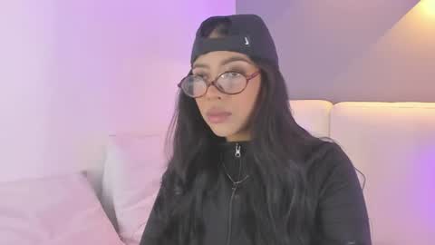 Snapshot of elisa_castrillon chatting on July 30, 2026, 9:36 pm Elisa online show from July 30, 2026, 9:36 pm
