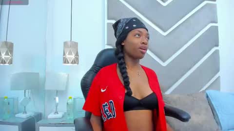 Snapshot of elisabettamonroy chatting on October 6, 2025, 4:04 pm elisabettamonroy online show from October 6, 2025, 4:04 pm