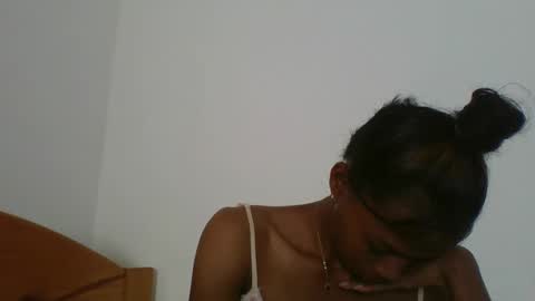 elisacich online show from March 2, 2026, 6:58 am