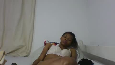 elisacich online show from March 11, 2026, 7:42 pm