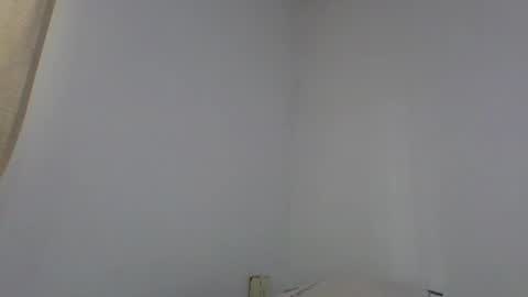 elisacich online show from March 12, 2026, 9:26 am