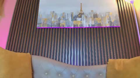 Elisa Sue online show from July 1, 2026, 3:52 am
