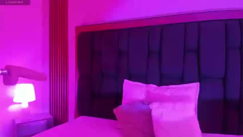 Snapshot of elise_leyton chatting on September 10, 2025, 4:07 pm ELISE LEYTON online show from September 10, 2025, 4:07 pm