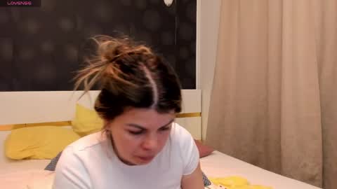 Snapshot of elisetyler89 chatting on May 6, 2026, 7:41 pm Elly online show from May 6, 2026, 7:41 pm