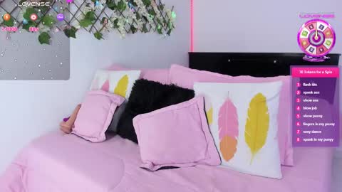 Snapshot of eliss_sweet chatting on December 20, 2024, 10:00 pm Elissabeth online show from December 20, 2024, 10:00 pm