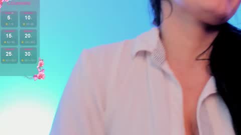 E L I S S A online show from November 17, 2025, 2:39 am