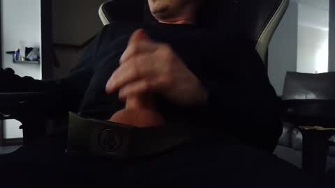 Snapshot of elitegangster24 chatting on February 4, 2025, 7:11 pm elitegangster24 online show from February 4, 2025, 7:11 pm
