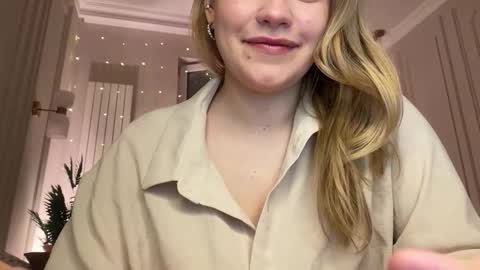 Stephanie online show from February 27, 2026, 7:36 pm