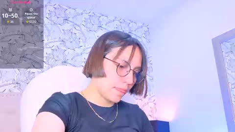 Eliza online show from June 13, 2026, 7:23 pm