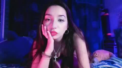 Elizabeth online show from February 9, 2026, 9:41 pm