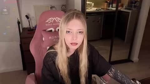 Elizabeth online show from January 6, 2026, 4:32 pm