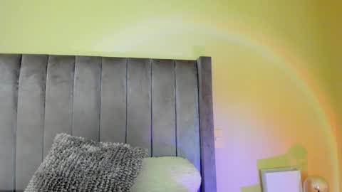 Snapshot of eliza_sanz chatting on January 30, 2025, 11:24 pm My name is ElizaPVT is open online show from January 30, 2025, 11:24 pm