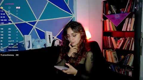 elizabeht_911 online show from March 8, 2026, 4:22 pm