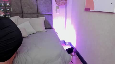 Snapshot of elizabeth_20_ chatting on September 26, 2025, 7:40 pm elizabeth online show from September 26, 2025, 7:40 pm