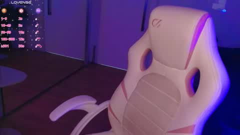 Snapshot of elizabeth_banks21 chatting on May 22, 2026, 8:14 pm Elezabeth online show from May 22, 2026, 8:14 pm