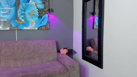 Elizabeth Lamer online show from December 23, 2025, 6:55 am