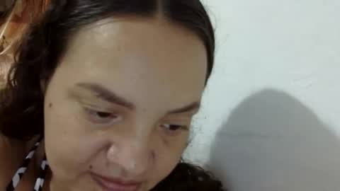 Elizabeth Martinez  online show from January 9, 2026, 7:15 pm