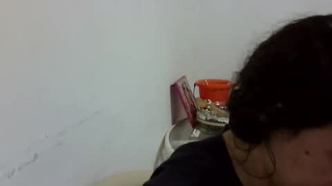 Elizabeth Martinez  online show from February 20, 2026, 6:52 pm