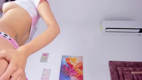 Snapshot of elizabeth_swan18 chatting on May 8, 2026, 2:55 pm Elizabeth Swan online show from May 8, 2026, 2:55 pm