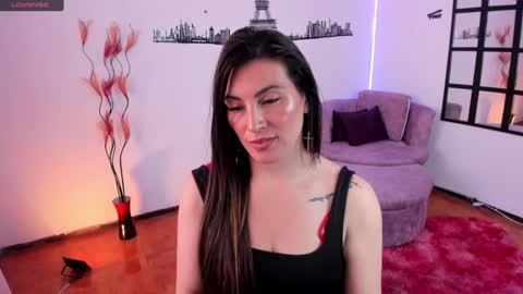 Snapshot of elizabeth_taylor_b chatting on December 11, 2024, 7:25 pm Elizabeth online show from December 11, 2024, 7:25 pm