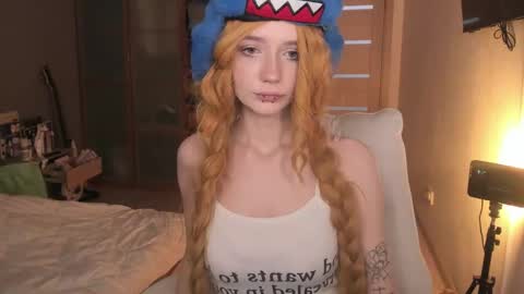 Adele online show from March 1, 2026, 3:52 am