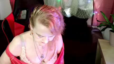 Hellomy name is Liset Monroe online show from June 7, 2026, 4:44 pm