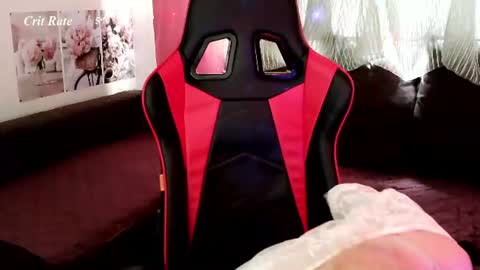 Hellomy name is Liset Monroe online show from July 13, 2026, 7:44 am