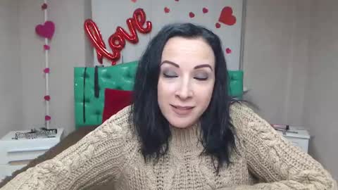 Snapshot of elizabethsho chatting on February 10, 2026, 8:24 pm ElizabethSho online show from February 10, 2026, 8:24 pm