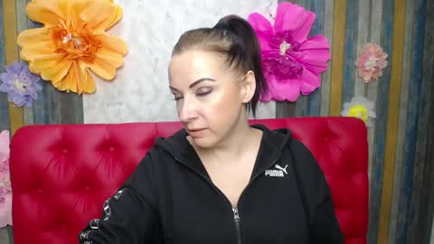 Snapshot of elizabethsho chatting on March 21, 2026, 6:22 pm ElizabethSho online show from March 21, 2026, 6:22 pm