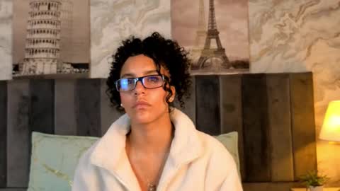 elii online show from March 18, 2026, 12:08 pm