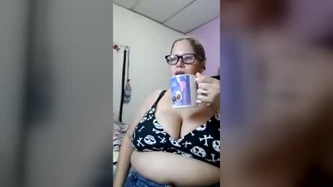 Elizabeth online show from July 8, 2026, 10:14 pm