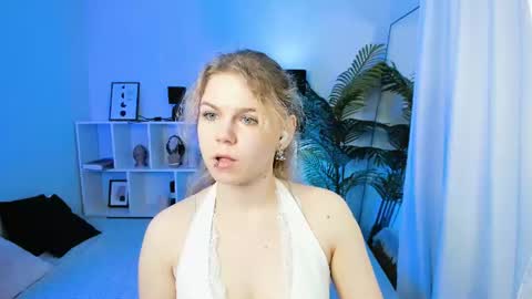 Snapshot of elizabethvane chatting on July 5, 2026, 6:42 am Elizabeth online show from July 5, 2026, 6:42 am