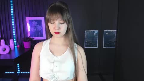 Eliza online show from March 11, 2025, 1:12 pm