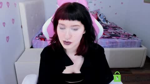 Snapshot of elizanik chatting on February 2, 2025, 4:15 am Eliza online show from February 2, 2025, 4:15 am