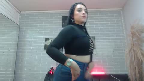   online show from January 4, 2025, 8:05 pm