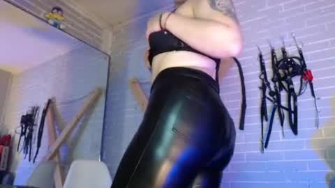   online show from July 28, 2026, 9:03 pm