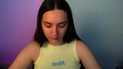 Snapshot of elizsun chatting on June 19, 2026, 9:35 am elizsun online show from June 19, 2026, 9:35 am