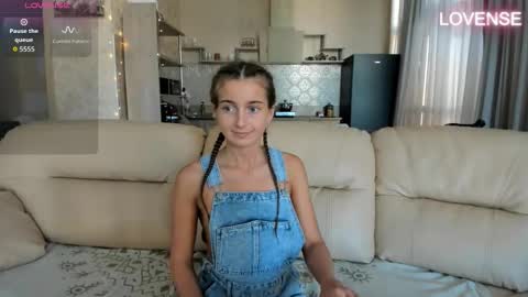 Snapshot of elizsweet chatting on September 14, 2025, 5:39 am Eliz online show from September 14, 2025, 5:39 am