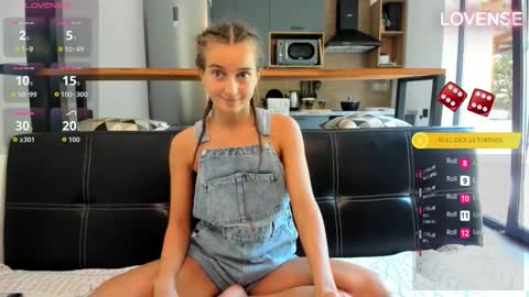 Snapshot of elizsweet chatting on September 30, 2025, 10:20 am Eliz online show from September 30, 2025, 10:20 am