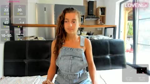 Snapshot of elizsweet chatting on May 26, 2026, 10:00 am Eliz online show from May 26, 2026, 10:00 am