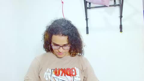 Snapshot of elkingthe chatting on December 21, 2024, 12:53 am Diana online show from December 21, 2024, 12:53 am