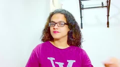 Snapshot of elkingthe chatting on January 15, 2025, 12:58 pm Diana online show from January 15, 2025, 12:58 pm