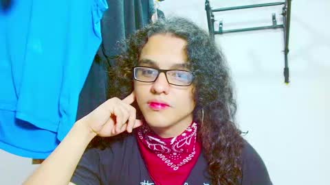 Snapshot of elkingthe chatting on January 17, 2025, 11:29 pm Diana online show from January 17, 2025, 11:29 pm