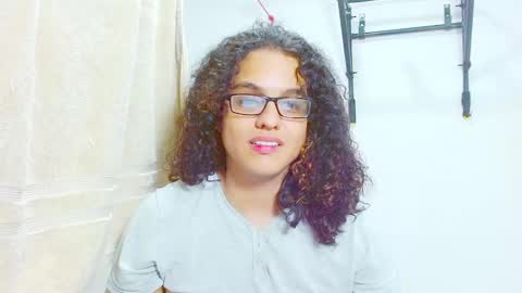 Snapshot of elkingthe chatting on January 19, 2025, 2:47 am Diana online show from January 19, 2025, 2:47 am