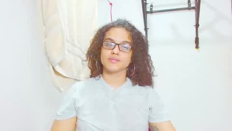 Snapshot of elkingthe chatting on January 30, 2025, 11:02 pm Diana online show from January 30, 2025, 11:02 pm